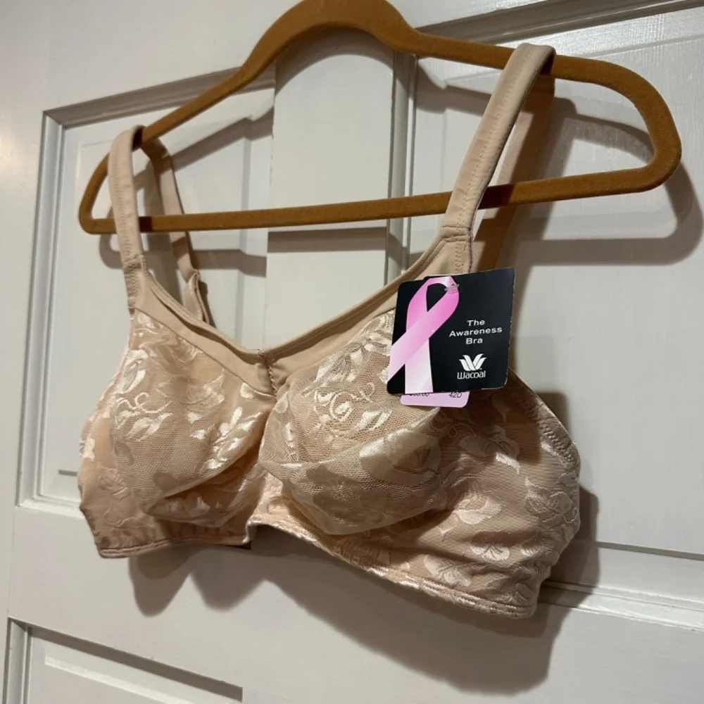 Wacoal 42D Awareness Full Figure Seamless WireFree Bra 85276 Sand Beige New - Picture 2 of 7